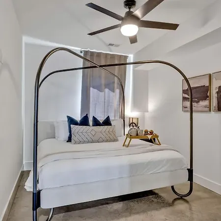 Euphony - Designer Furnishings - 5 Mins To Broadway-2